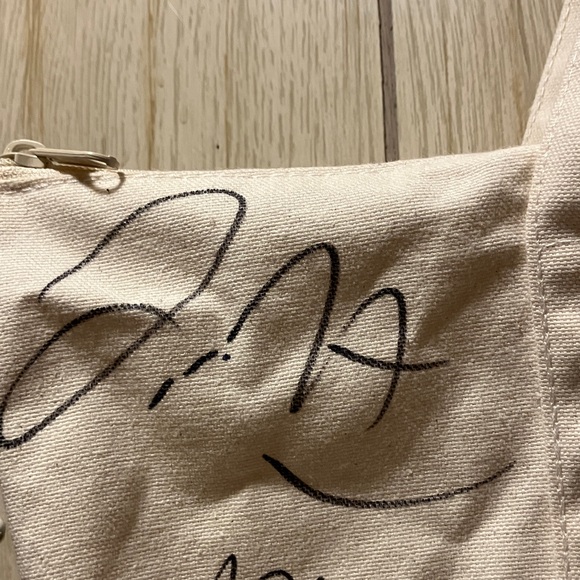 Rare & Signed by all Band members: large The Red Clay Strays Tote Purse - Picture 9 of 11